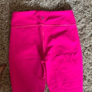 Hot pink lululemon leggings